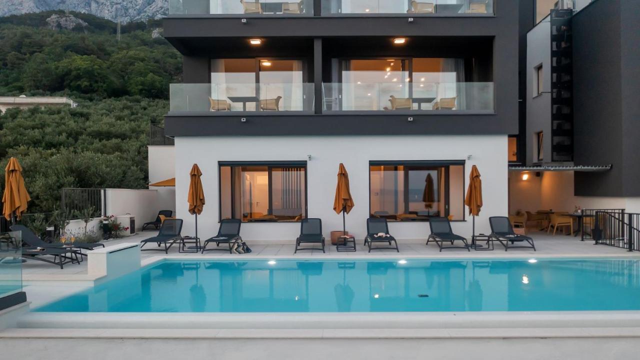 Villa Dinora マカルスカ エクステリア 写真